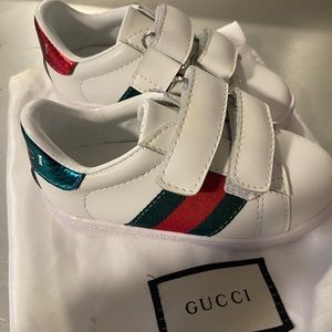 Gucci shoes boy or for girl